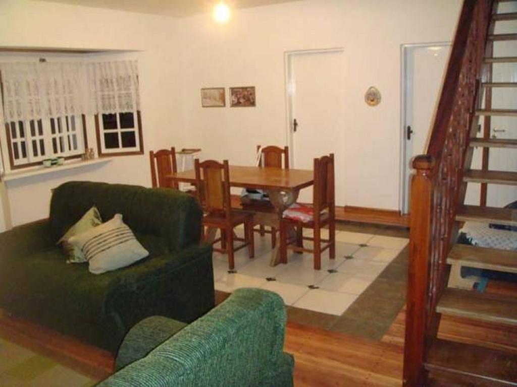 Casa Do Esquilo Campos Do Jordao Area Externa De 2000 M2 Villa Bilik gambar